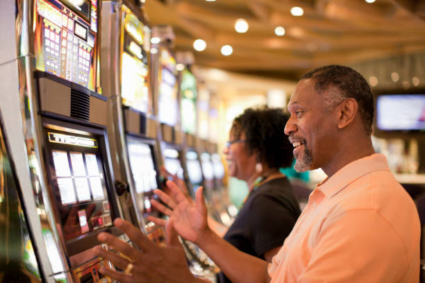 Phoenix Rises bet control interface with balance display and spin button on mobile